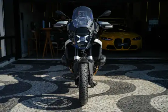BMW-R 1300 GS TRIPLE BLACK-2025