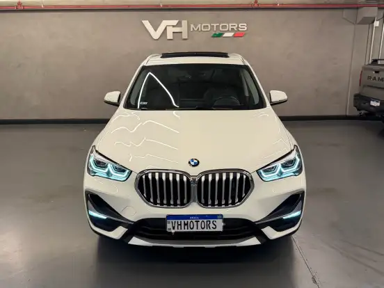 BMW-X1-2021