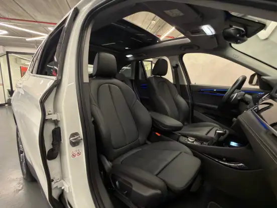 BMW-X1-2021