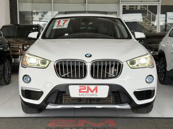 BMW-X1-2.0 16V TURBO ACTIVEFLEX SDRIVE20I X-LINE 4P AUTOMÁTICO BMW-X1-2017