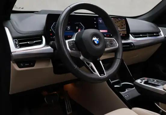BMW-X1-2025
