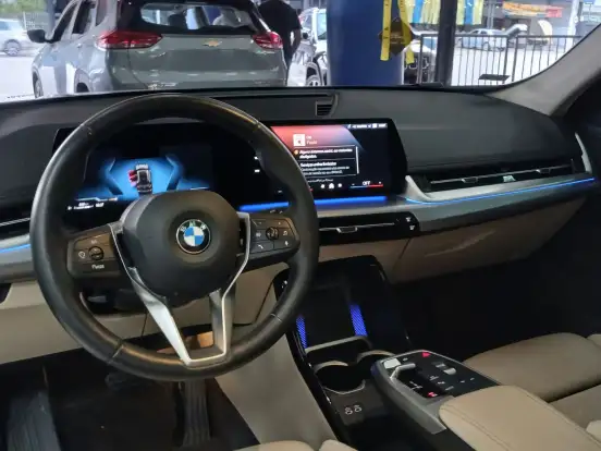 BMW-X1-2.0 16V TURBO GASOLINA SDRIVE20I X-LINE STEPTRONIC BMW-X1-2025