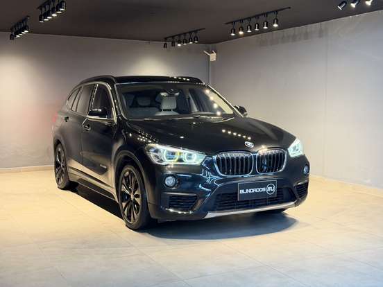 BMW-X1-2016