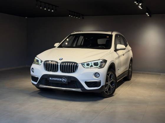 BMW X1 2.0 16V TURBO ACTIVEFLEX SDRIVE20I X-LINE 4P AUTOMÁTICO