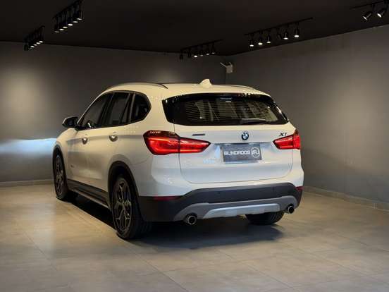BMW-X1-2017