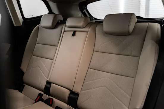 BMW-X1-2024