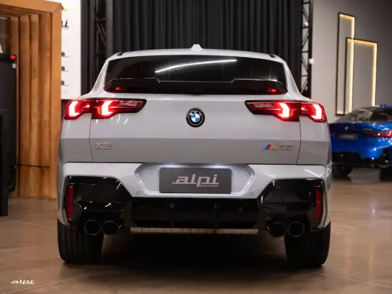 BMW-X2-2024