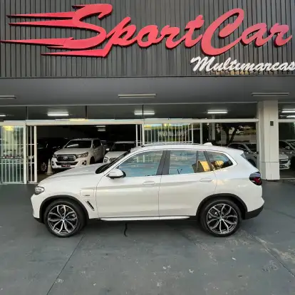 BMW-X3-2021