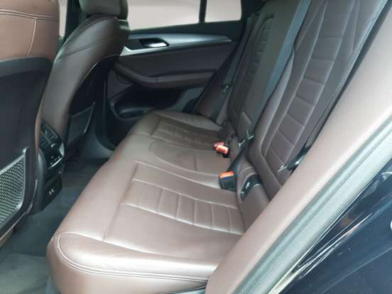 BMW-X4-2019