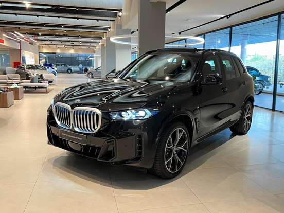 BMW-X5-3.0 I6 TURBO HÍBRIDO XDRIVE50E M SPORT AUTOMÁTICO BMW-X5-2025