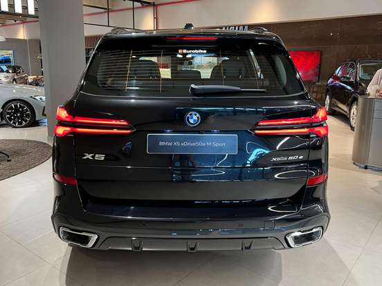 BMW-X5-2025