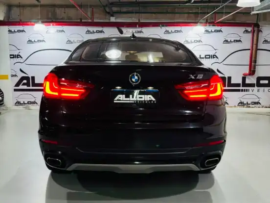 BMW-X6-3.0 35I 4X4 COUPÉ 6 CILINDROS 24V GASOLINA 4P AUTOMÁTICO BMW-X6-2017