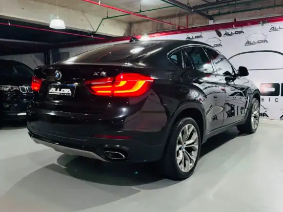 BMW-X6-3.0 35I 4X4 COUPÉ 6 CILINDROS 24V GASOLINA 4P AUTOMÁTICO BMW-X6-2017