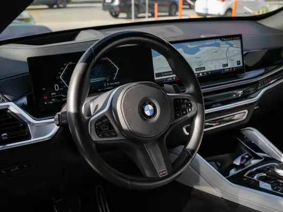 BMW-X6-3.0 TWINPOWER GASOLINA XDRIVE40I M SPORT AUTOMÁTICO BMW-X6-2024