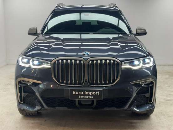 BMW-X7-2019