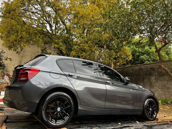 BMW-116i-1.6 16V TURBO GASOLINA 4P AUTOMÁTICO BMW-116i-2014
