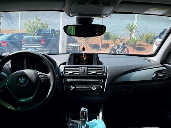 BMW-120i-2.0 16V SPORT ACTIVEFLEX 4P AUTOMÁTICO BMW-120i-2016