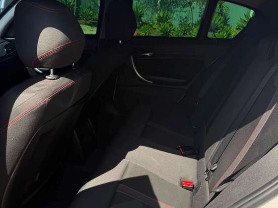 BMW-120i-2.0 16V SPORT ACTIVEFLEX 4P AUTOMÁTICO BMW-120i-2016