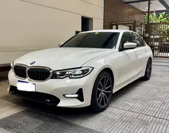 BMW 320i 2.0 16V TURBO GASOLINA SPORT AUTOMÁTICO BMW 320i 2.0 16V TURBO GASOLINA SPORT AUTOMÁTICO