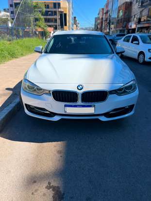 BMW-320i-2015
