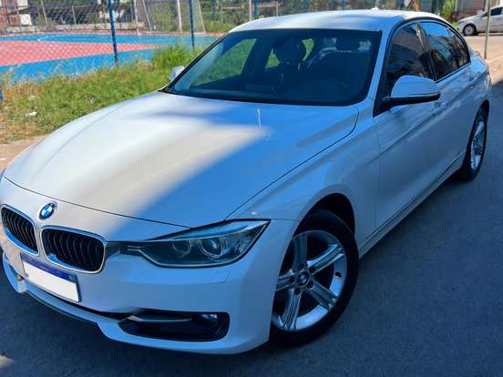BMW-320i-2.0 SPORT 16V TURBO ACTIVE FLEX 4P AUTOMÁTICO BMW-320i-2015