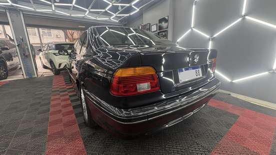 BMW-540i-4.4 PROTECTION SEDAN V8 32V GASOLINA 4P AUTOMÁTICO BMW-540i-2001