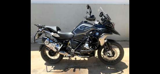 BMW-R 1250 GS TRIPLE BLACK-2023