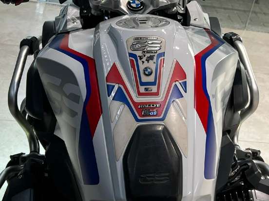 BMW-R 1250 GS ADVENTURE PREMIUM RALLYE BMW-R 1250 GS ADVENTURE PREMIUM RALLYE-2022