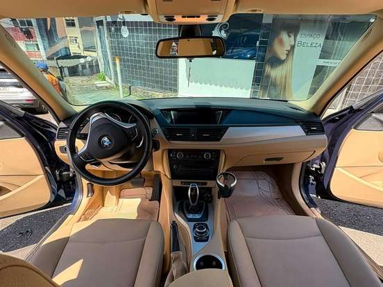 BMW-X1-2.0 16V TURBO ACTIVEFLEX SDRIVE20I 4P AUTOMÁTICO BMW-X1-2015