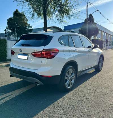 BMW-X1-2017
