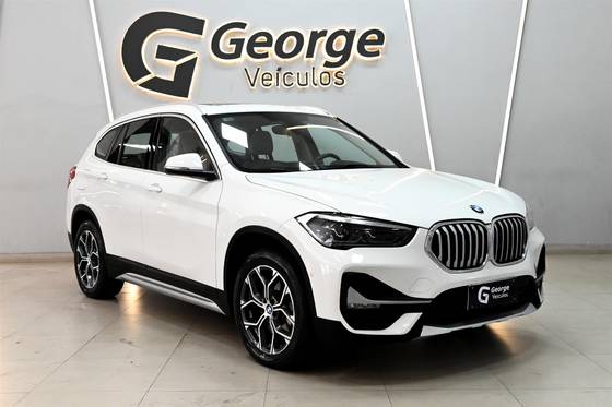 BMW X1 2.0 16V TURBO ACTIVEFLEX SDRIVE20I X-LINE 4P AUTOMÁTICO