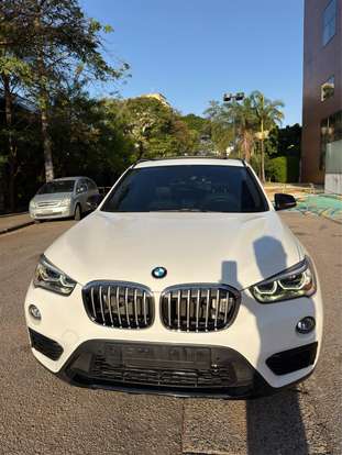 BMW-X1-2.0 16V TURBO ACTIVEFLEX SDRIVE20I X-LINE 4P AUTOMÁTICO BMW-X1-2019