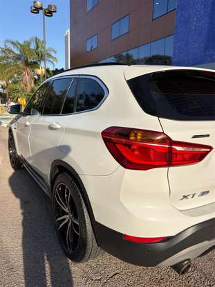 BMW-X1-2019