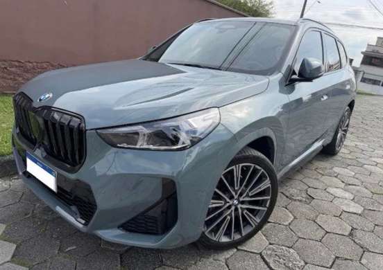 BMW-X1-2025