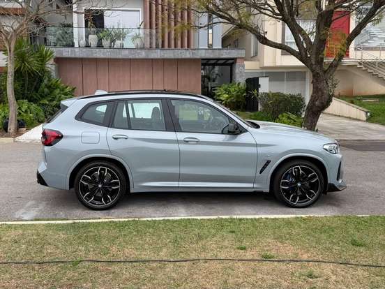 BMW-X3-2024