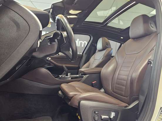 BMW-X4-2019