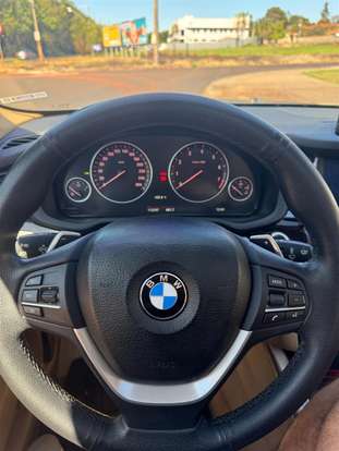 BMW-X4-2015