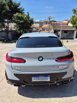BMW-X4-2023