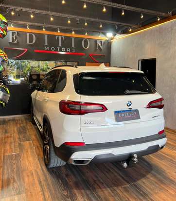 BMW-X5-2019