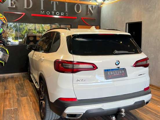 BMW-X5-3.0 4X4 30D I6 TURBO DIESEL 4P AUTOMÁTICO BMW-X5-2019