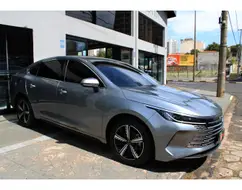 BYD KING 1.5 DM-I PHEV GS AUTOMÁTICO BYD KING 1.5 DM-I PHEV GS AUTOMÁTICO