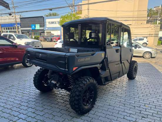 CAN-AM-DEFENDER MAX DPS -2024