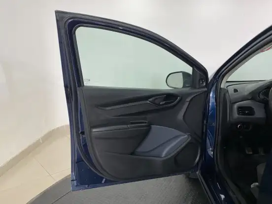 CHEVROLET-ONIX-2020