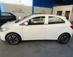 CHEVROLET ONIX 1.0 MPFI LT 8V FLEX 4P MANUAL CHEVROLET ONIX 1.0 MPFI LT 8V FLEX 4P MANUAL