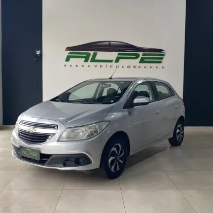 CHEVROLET ONIX 1.0 MPFI LT 8V FLEX 4P MANUAL
