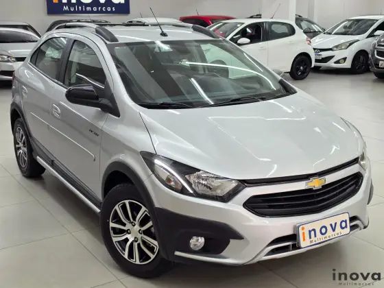 CHEVROLET ONIX 1.4 MPFI ACTIV 8V FLEX 4P AUTOMÁTICO CHEVROLET ONIX 1.4 MPFI ACTIV 8V FLEX 4P AUTOMÁTICO