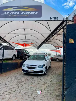 CHEVROLET ONIX 1.4 MPFI LT 8V FLEX 4P MANUAL