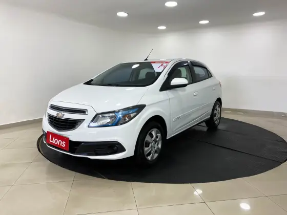 CHEVROLET ONIX 1.4 MPFI LT 8V FLEX 4P MANUAL