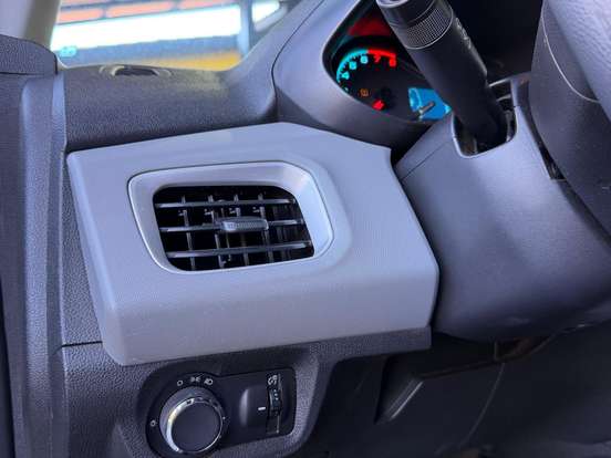 CHEVROLET-ONIX-1.0 MPFI LT 8V FLEX 4P MANUAL CHEVROLET-ONIX-2017