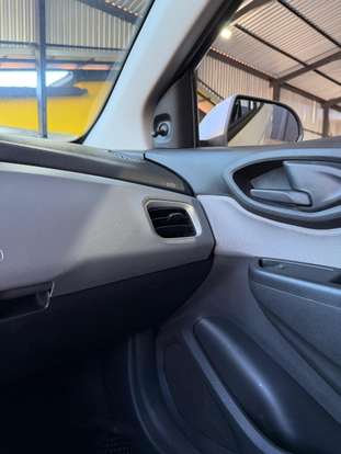CHEVROLET-ONIX-1.0 MPFI LT 8V FLEX 4P MANUAL CHEVROLET-ONIX-2017